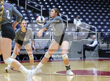 Thumbnail 2 in Benjamin vs. D'Hanis (UIL 1A Semifinal) photogallery.
