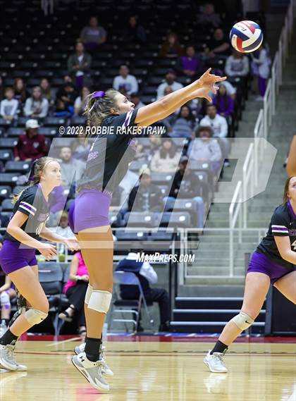 Thumbnail 3 in Benjamin vs. D'Hanis (UIL 1A Semifinal) photogallery.