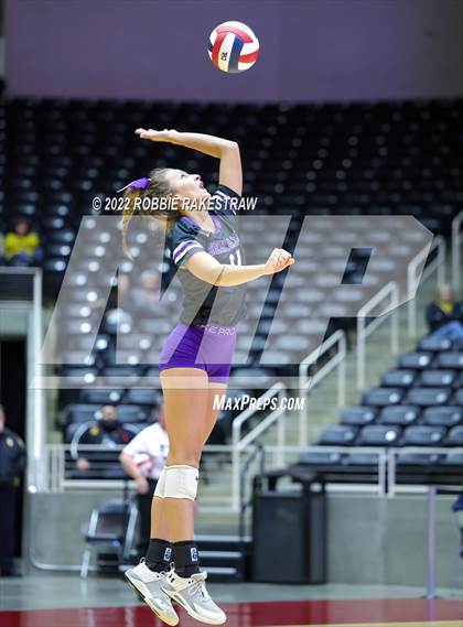 Thumbnail 2 in Benjamin vs. D'Hanis (UIL 1A Semifinal) photogallery.