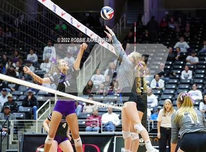 Thumbnail 3 in Benjamin vs. D'Hanis (UIL 1A Semifinal) photogallery.