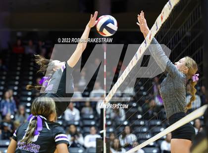 Thumbnail 2 in Benjamin vs. D'Hanis (UIL 1A Semifinal) photogallery.