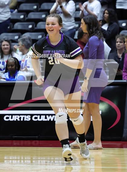 Thumbnail 2 in Benjamin vs. D'Hanis (UIL 1A Semifinal) photogallery.