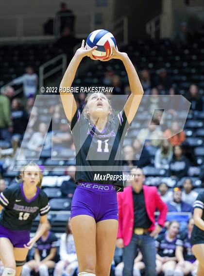 Thumbnail 2 in Benjamin vs. D'Hanis (UIL 1A Semifinal) photogallery.