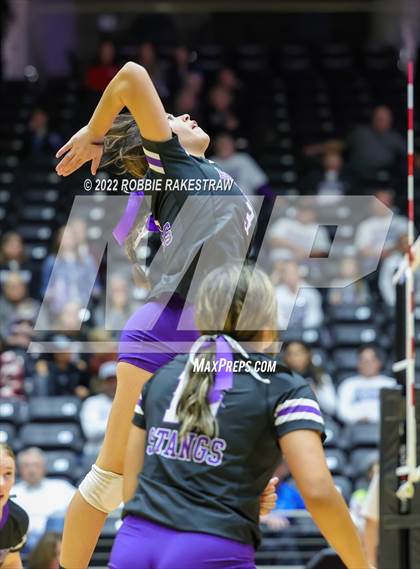 Thumbnail 1 in Benjamin vs. D'Hanis (UIL 1A Semifinal) photogallery.