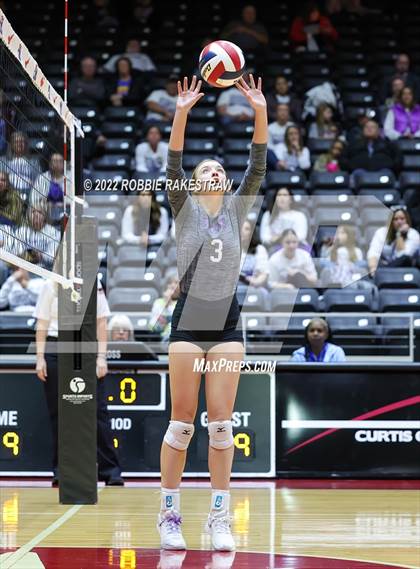 Thumbnail 3 in Benjamin vs. D'Hanis (UIL 1A Semifinal) photogallery.