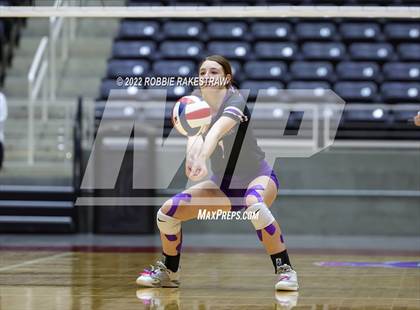 Thumbnail 3 in Benjamin vs. D'Hanis (UIL 1A Semifinal) photogallery.