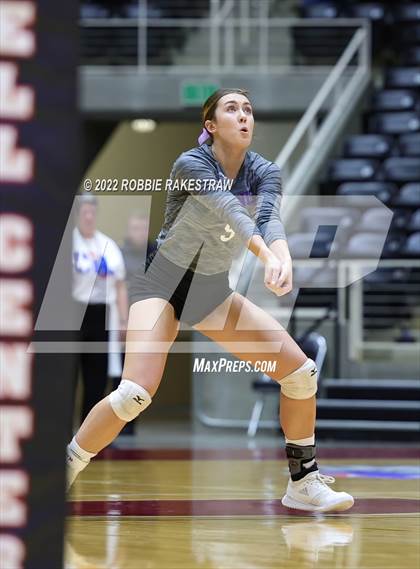 Thumbnail 2 in Benjamin vs. D'Hanis (UIL 1A Semifinal) photogallery.