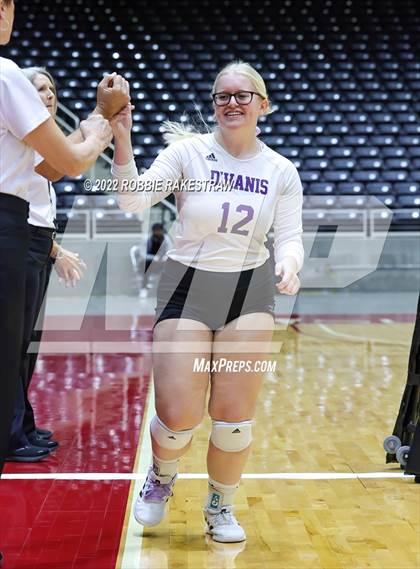 Thumbnail 3 in Benjamin vs. D'Hanis (UIL 1A Semifinal) photogallery.