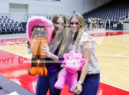 Thumbnail 3 in Benjamin vs. D'Hanis (UIL 1A Semifinal) photogallery.