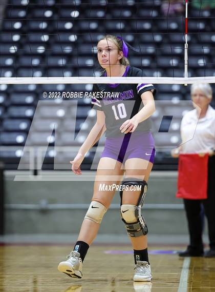 Thumbnail 3 in Benjamin vs. D'Hanis (UIL 1A Semifinal) photogallery.