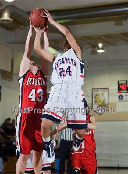 Thumbnail 1 in Ripon @ Modesto Christian photogallery.