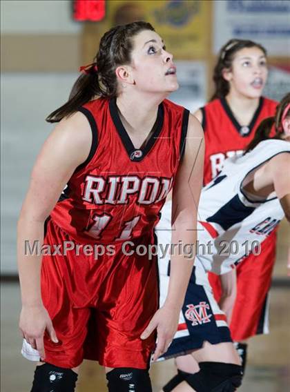 Thumbnail 2 in Ripon @ Modesto Christian photogallery.