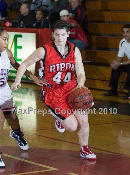Thumbnail 3 in Ripon @ Modesto Christian photogallery.