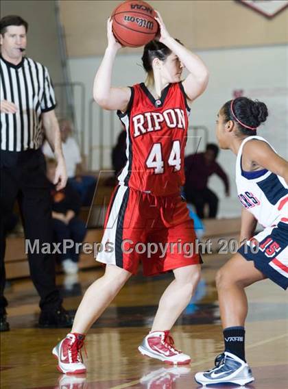 Thumbnail 3 in Ripon @ Modesto Christian photogallery.