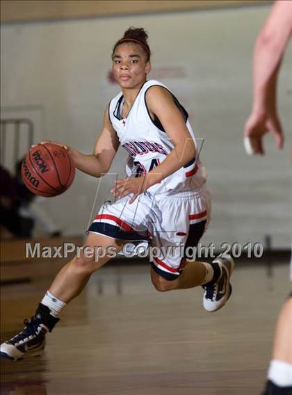 Thumbnail 1 in Ripon @ Modesto Christian photogallery.