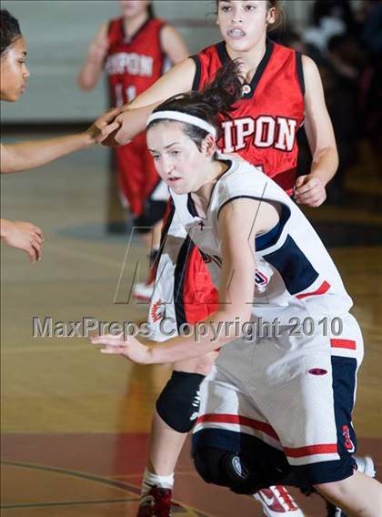 Thumbnail 1 in Ripon @ Modesto Christian photogallery.