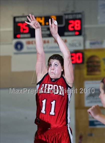 Thumbnail 2 in Ripon @ Modesto Christian photogallery.