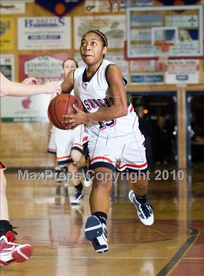 Thumbnail 3 in Ripon @ Modesto Christian photogallery.
