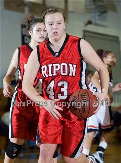 Thumbnail 3 in Ripon @ Modesto Christian photogallery.