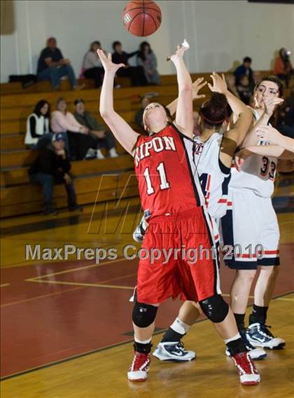 Thumbnail 2 in Ripon @ Modesto Christian photogallery.