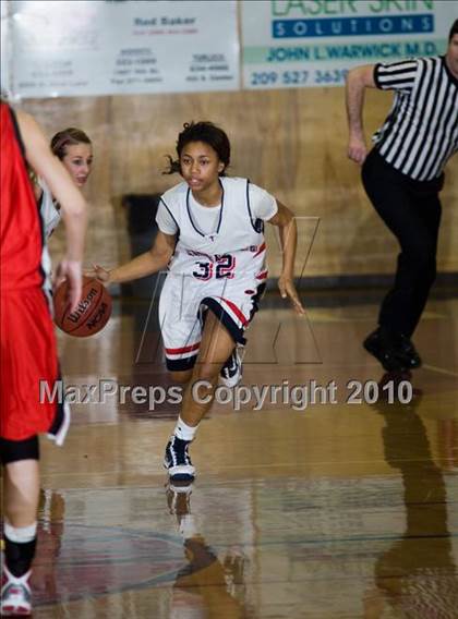 Thumbnail 2 in Ripon @ Modesto Christian photogallery.