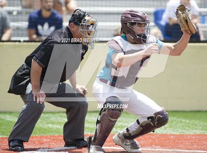 Thumbnail 3 in LHSAA All Star Game photogallery.