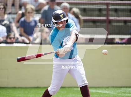 Thumbnail 1 in LHSAA All Star Game photogallery.