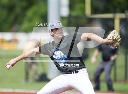 Thumbnail 1 in LHSAA All Star Game photogallery.