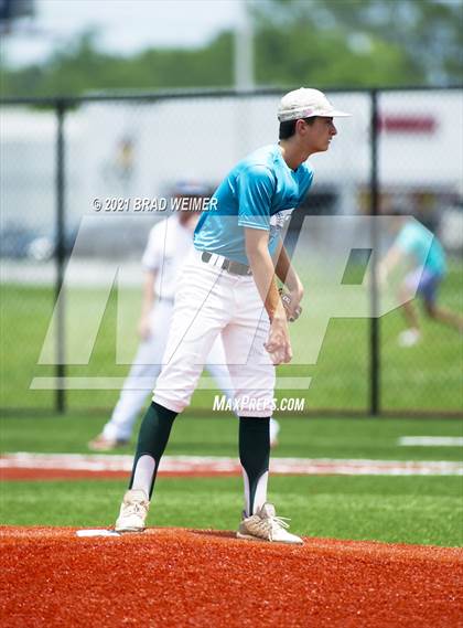 Thumbnail 1 in LHSAA All Star Game photogallery.