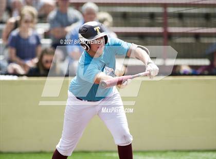 Thumbnail 1 in LHSAA All Star Game photogallery.