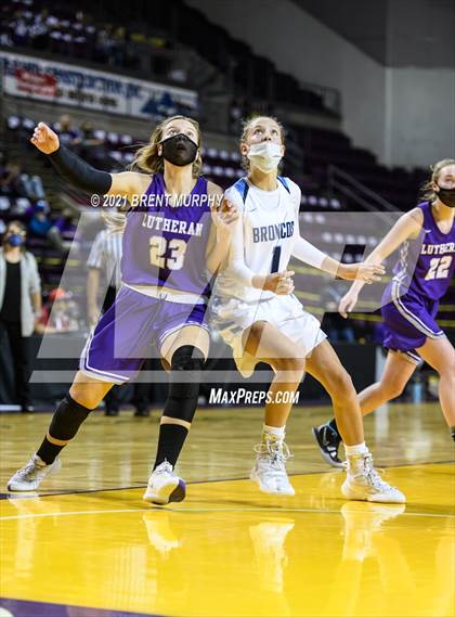 Thumbnail 1 in Platte Valley vs. Lutheran (CHSAA 3A State Finals) photogallery.