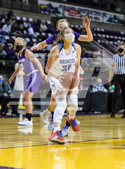 Thumbnail 3 in Platte Valley vs. Lutheran (CHSAA 3A State Finals) photogallery.