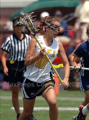 Thumbnail 1 in Skaneateles vs. Honeoye Falls-Lima (NYSPHSAA Class C Semifinal) photogallery.