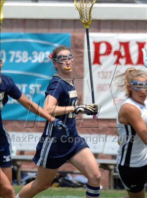 Thumbnail 3 in Skaneateles vs. Honeoye Falls-Lima (NYSPHSAA Class C Semifinal) photogallery.