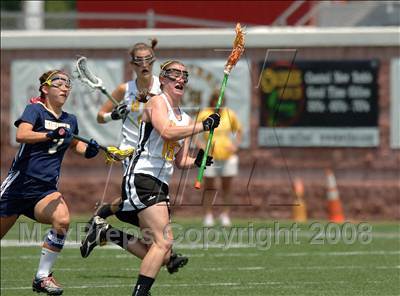 Thumbnail 2 in Skaneateles vs. Honeoye Falls-Lima (NYSPHSAA Class C Semifinal) photogallery.