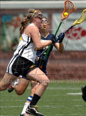 Thumbnail 1 in Skaneateles vs. Honeoye Falls-Lima (NYSPHSAA Class C Semifinal) photogallery.