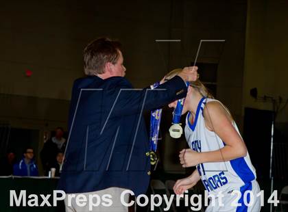 Thumbnail 1 in Romulus vs. Fort Edward (NYSPHSAA Class D Final) photogallery.