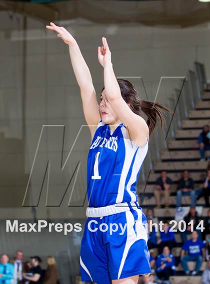 Thumbnail 3 in Romulus vs. Fort Edward (NYSPHSAA Class D Final) photogallery.