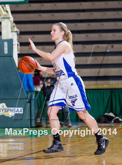 Thumbnail 3 in Romulus vs. Fort Edward (NYSPHSAA Class D Final) photogallery.