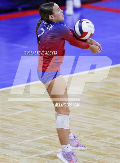 Thumbnail 1 in Mountain Vista vs. Cherry Creek (CHSAA 5A First Round) photogallery.