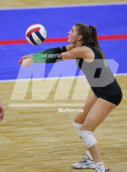 Thumbnail 2 in Mountain Vista vs. Cherry Creek (CHSAA 5A First Round) photogallery.