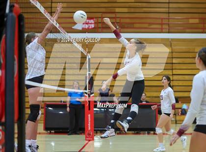 Thumbnail 1 in Northridge @ Bountiful (Sophomore) photogallery.