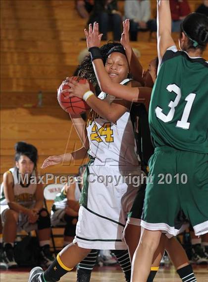Thumbnail 1 in McNair vs. Kennedy (CIF SJS D1 Playoffs) photogallery.