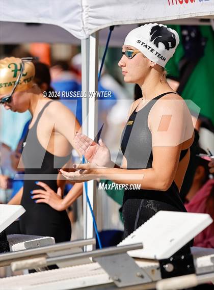 Thumbnail 2 in AIA Division 2 Finals photogallery.