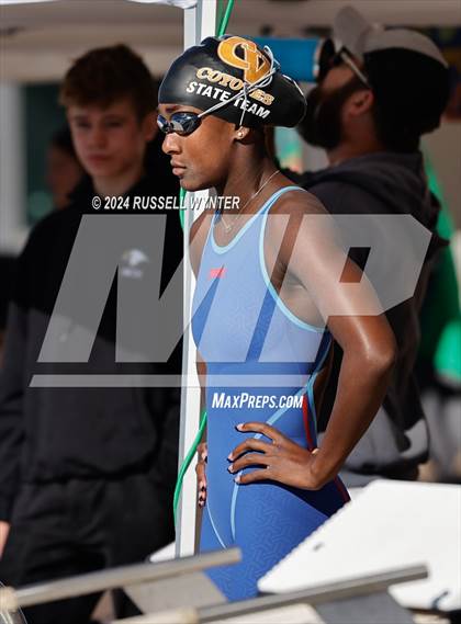 Thumbnail 2 in AIA Division 2 Finals photogallery.
