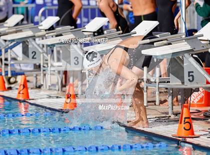 Thumbnail 2 in AIA Division 2 Finals photogallery.