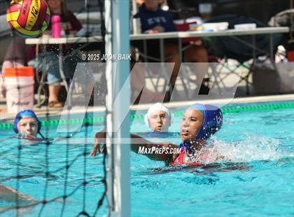 Thumbnail 2 in JV: Encinal vs St. Ignatius College Preparatory (Crusher Classic) photogallery.