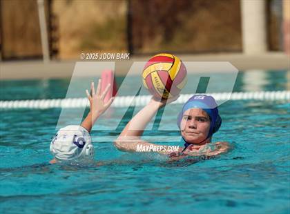 Thumbnail 1 in JV: Encinal vs St. Ignatius College Preparatory (Crusher Classic) photogallery.