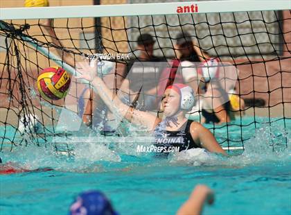 Thumbnail 2 in JV: Encinal vs St. Ignatius College Preparatory (Crusher Classic) photogallery.