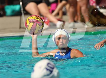 Thumbnail 2 in JV: Encinal vs St. Ignatius College Preparatory (Crusher Classic) photogallery.